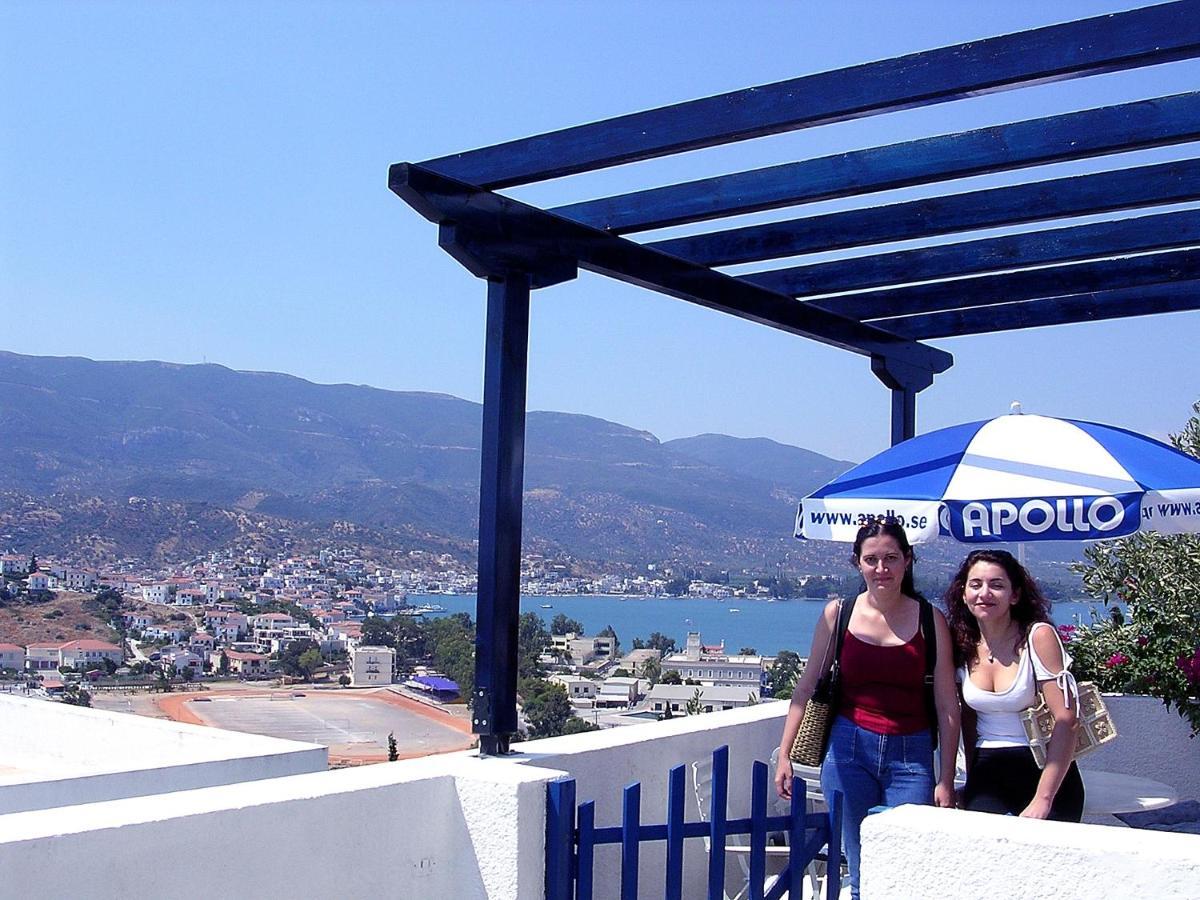 Rania Studios Poros Town Bagian luar foto