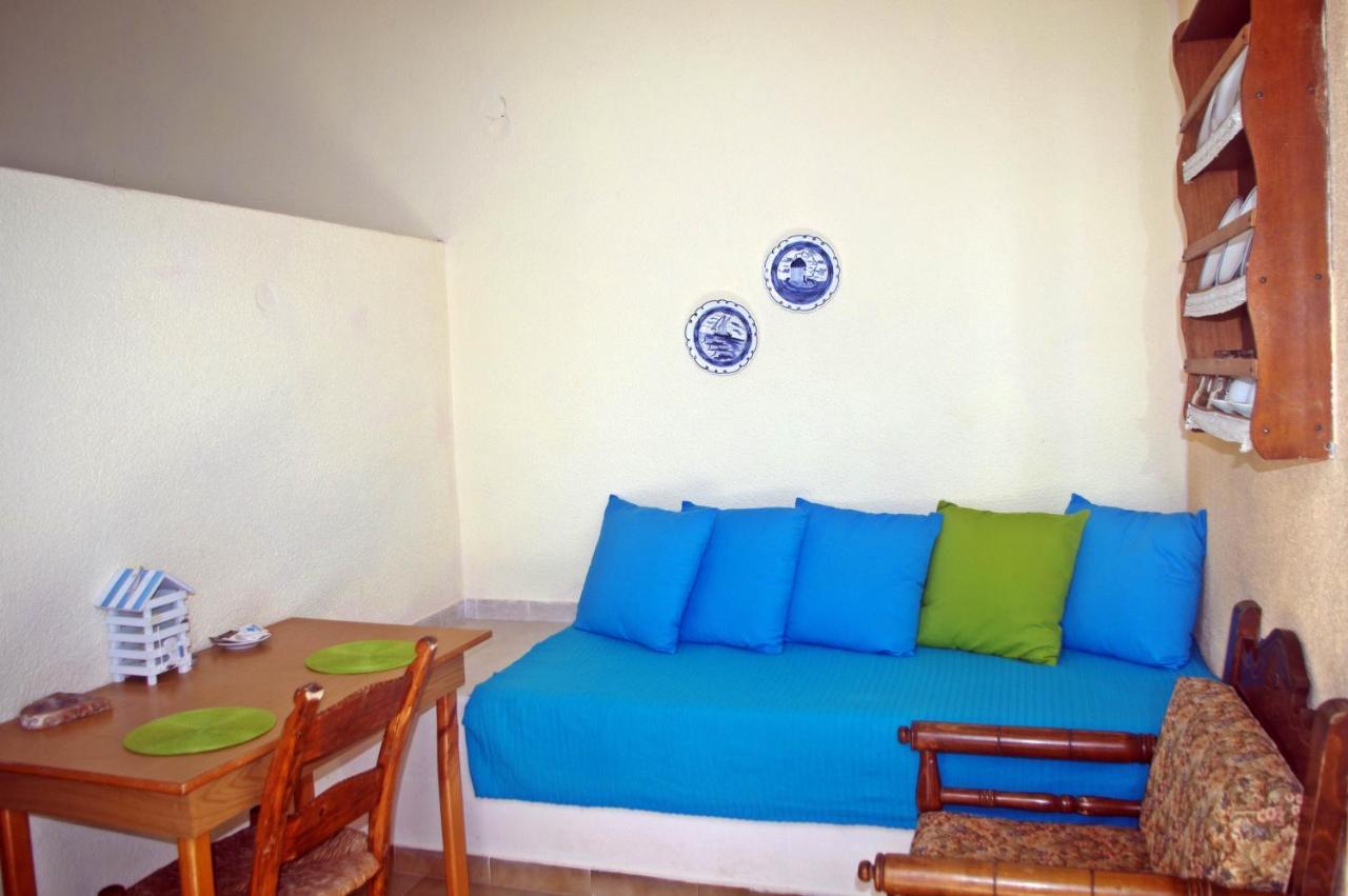 Rania Studios Poros Town Ruang foto
