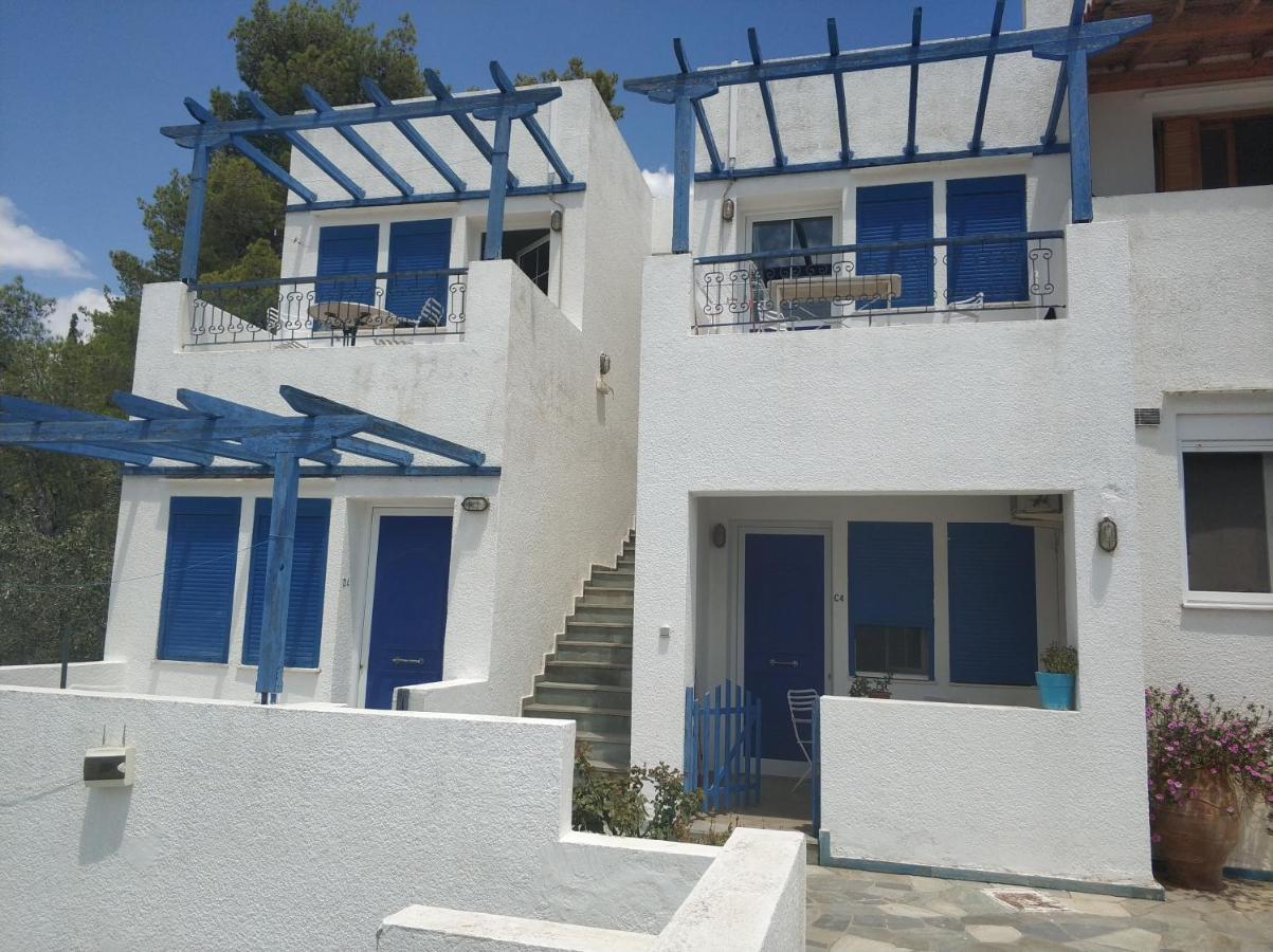 Rania Studios Poros Town Ruang foto